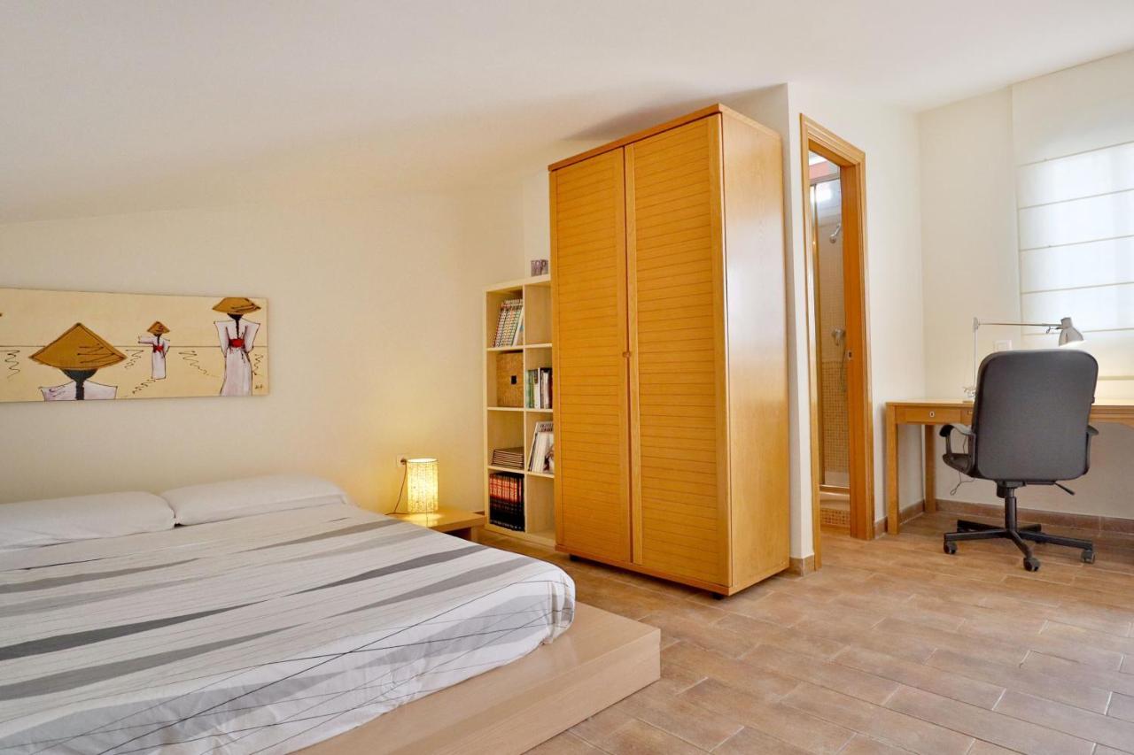 Duplex Con Vistas A La Catedral Y El Rio, Parking Free Apartment Cordoba Luaran gambar